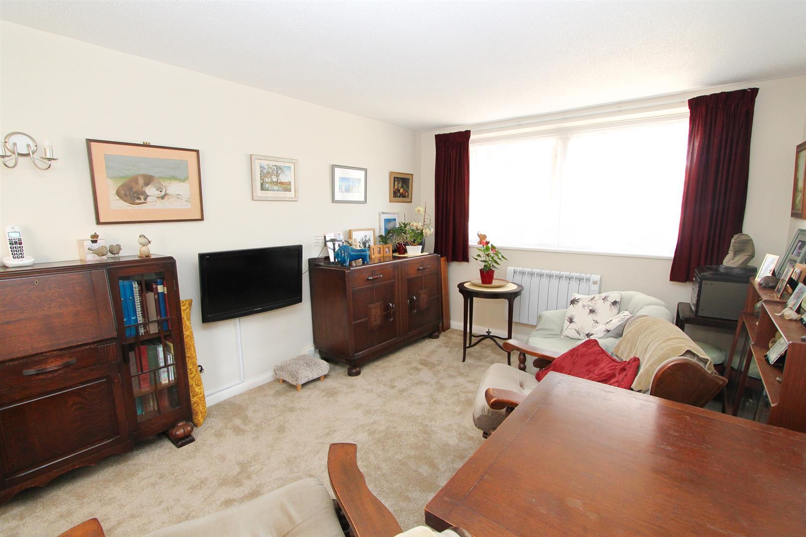 Onslow Gardens, Wallington